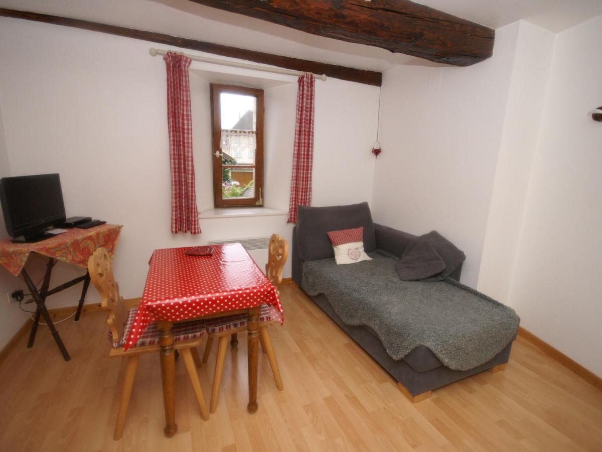 A Studio Apartment In Wine Grower'S House Riquewihr Exteriör bild